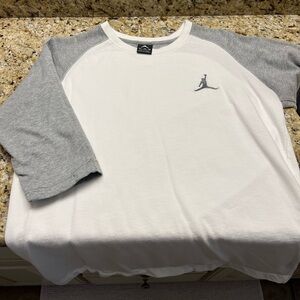 Air Jordan Men's White and Gray 3/4 Sleeve Shirt